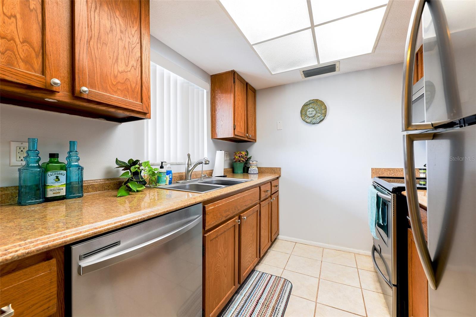 TARPON POINT CONDO - Residential