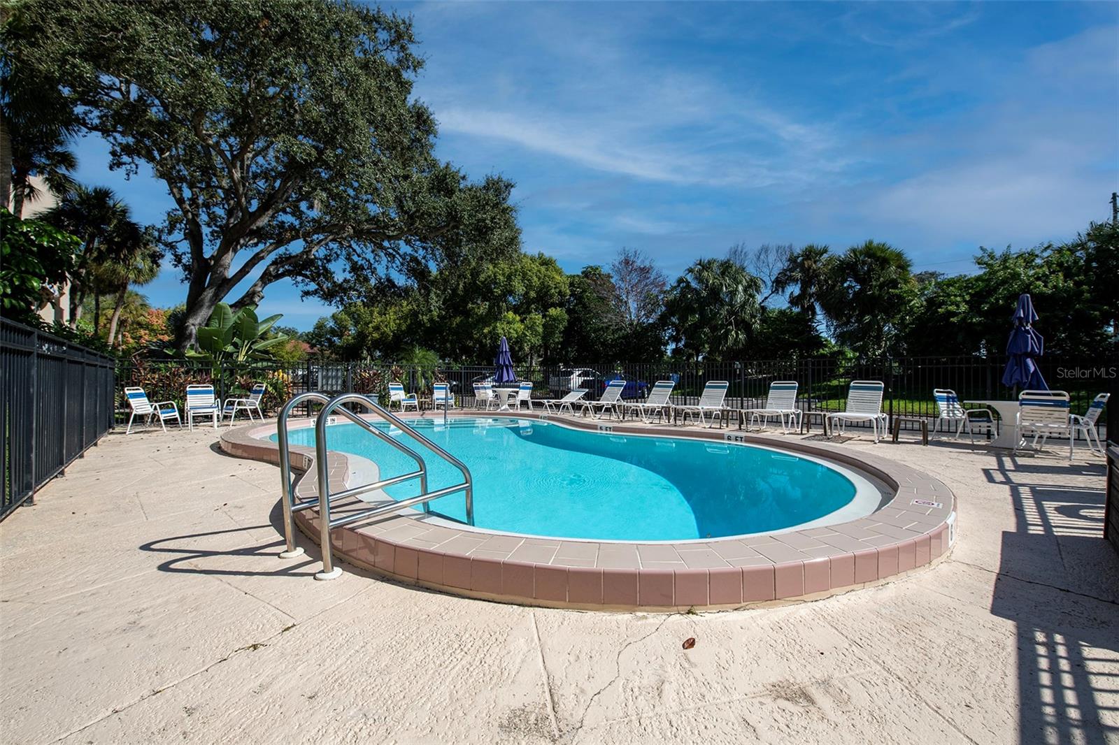 TARPON POINT CONDO - Residential