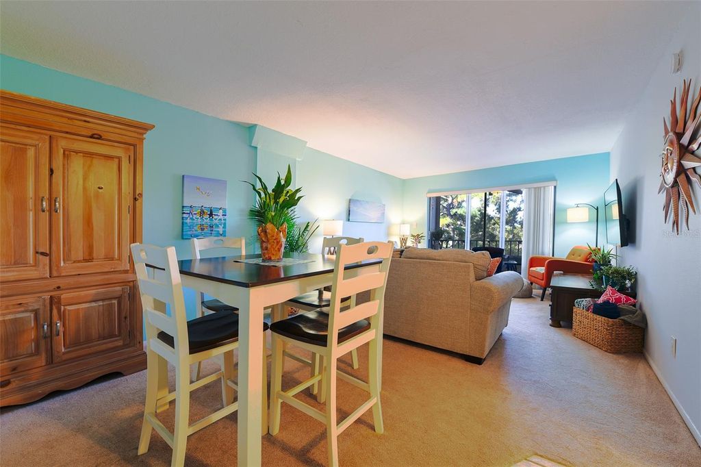 Photo of 305 Tarpon Point, Tarpon Springs, FL 34689 (MLS # TB8440774)