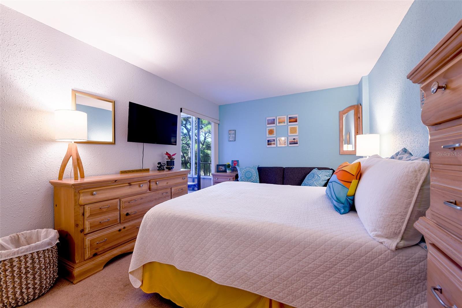 TARPON POINT CONDO - Residential