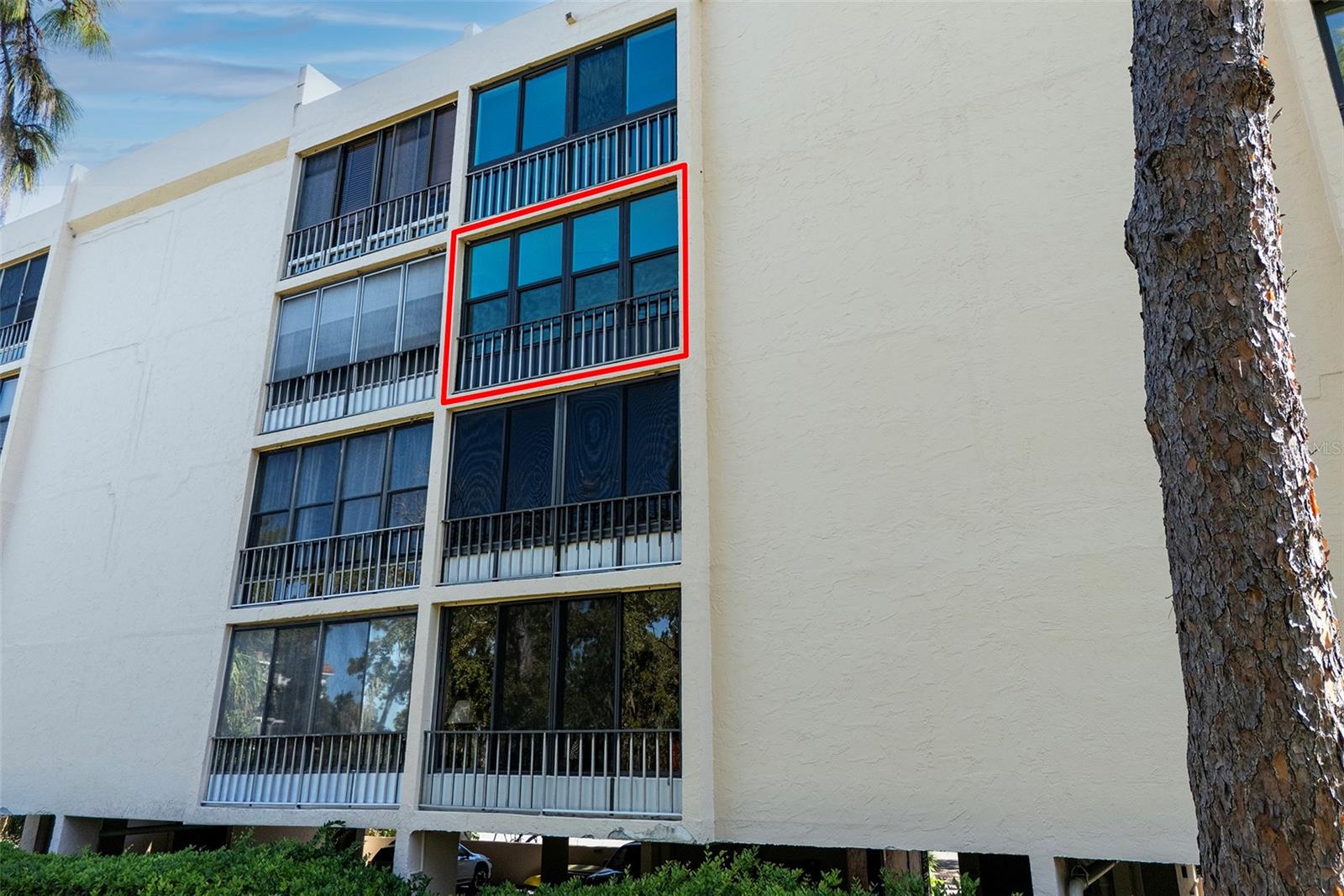 TARPON POINT CONDO - Residential