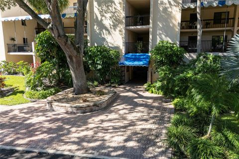 305 TARPON POINT 305 TARPON SPRINGS FL 34689
