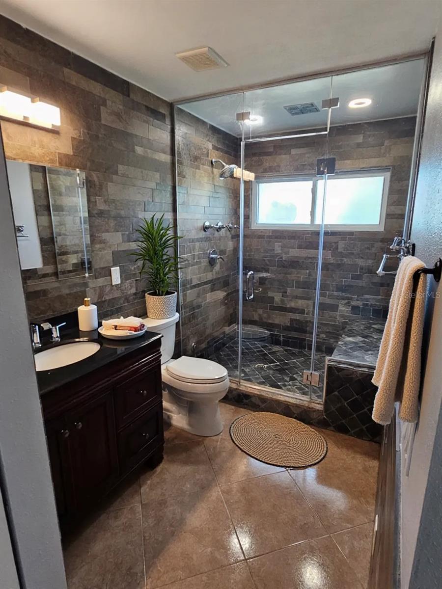 LILLIAN & JEAN SUB - Residential Lease