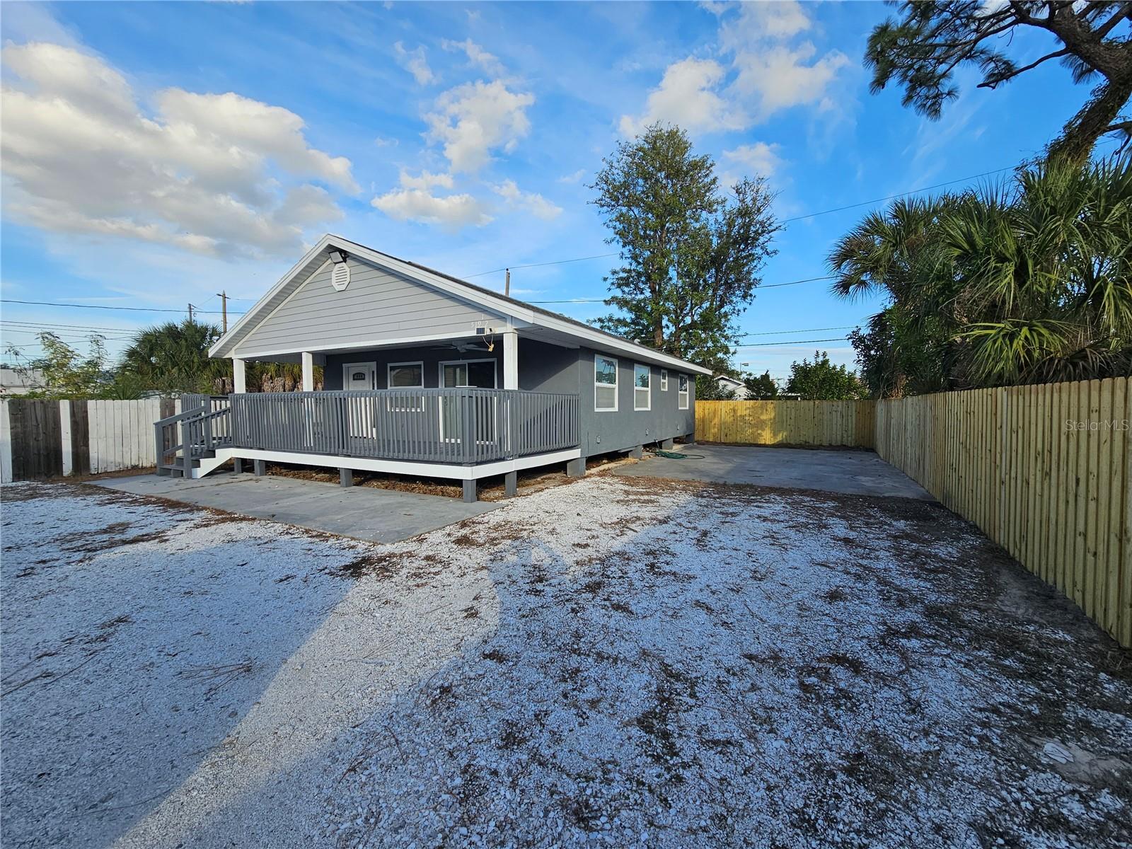 LILLIAN & JEAN SUB - Residential Lease