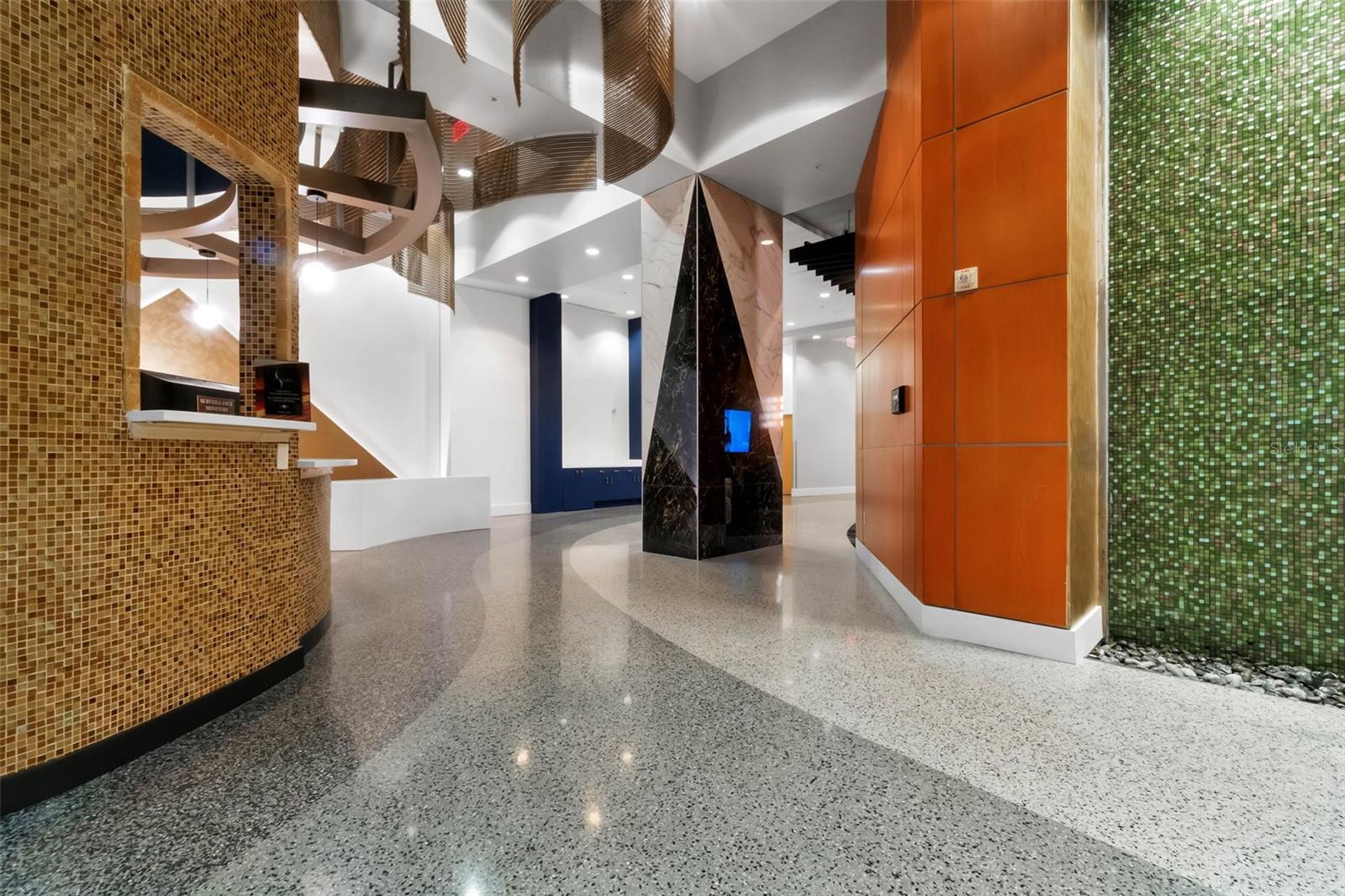 SOLAIRE/PLAZA CONDO - Residential