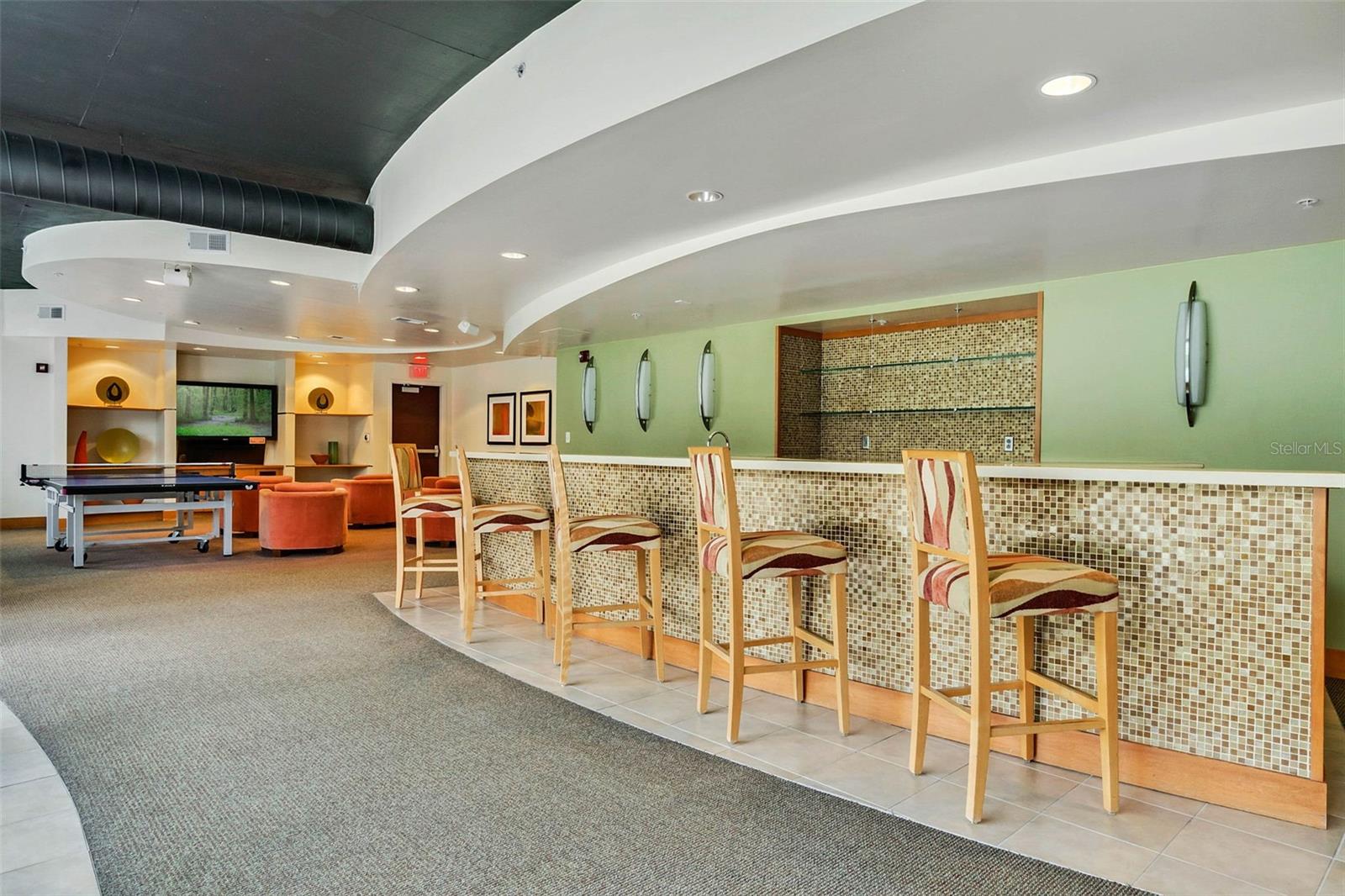 SOLAIRE/PLAZA CONDO - Residential