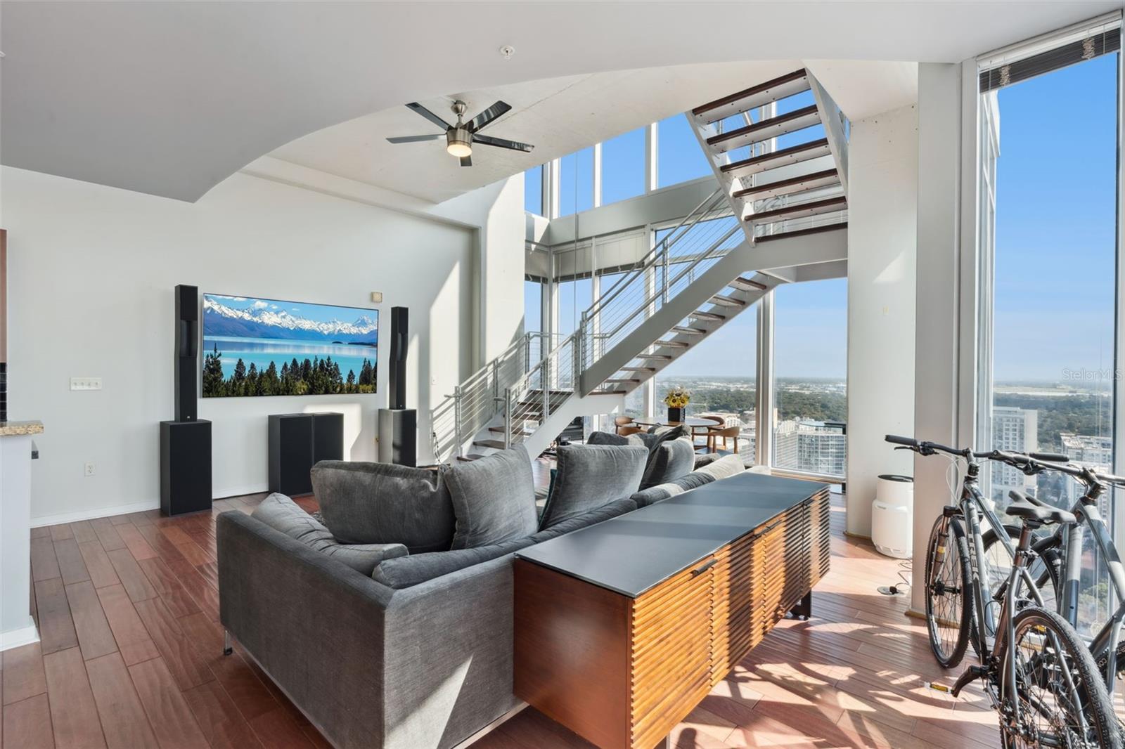 SOLAIRE/PLAZA CONDO - Residential