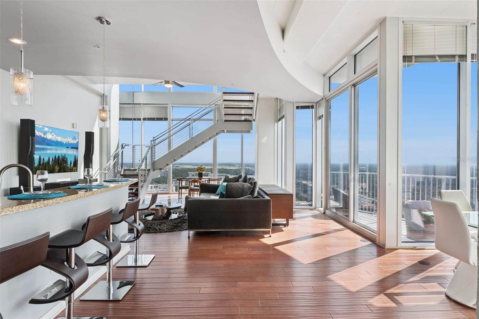 SOLAIRE/PLAZA CONDO - Residential