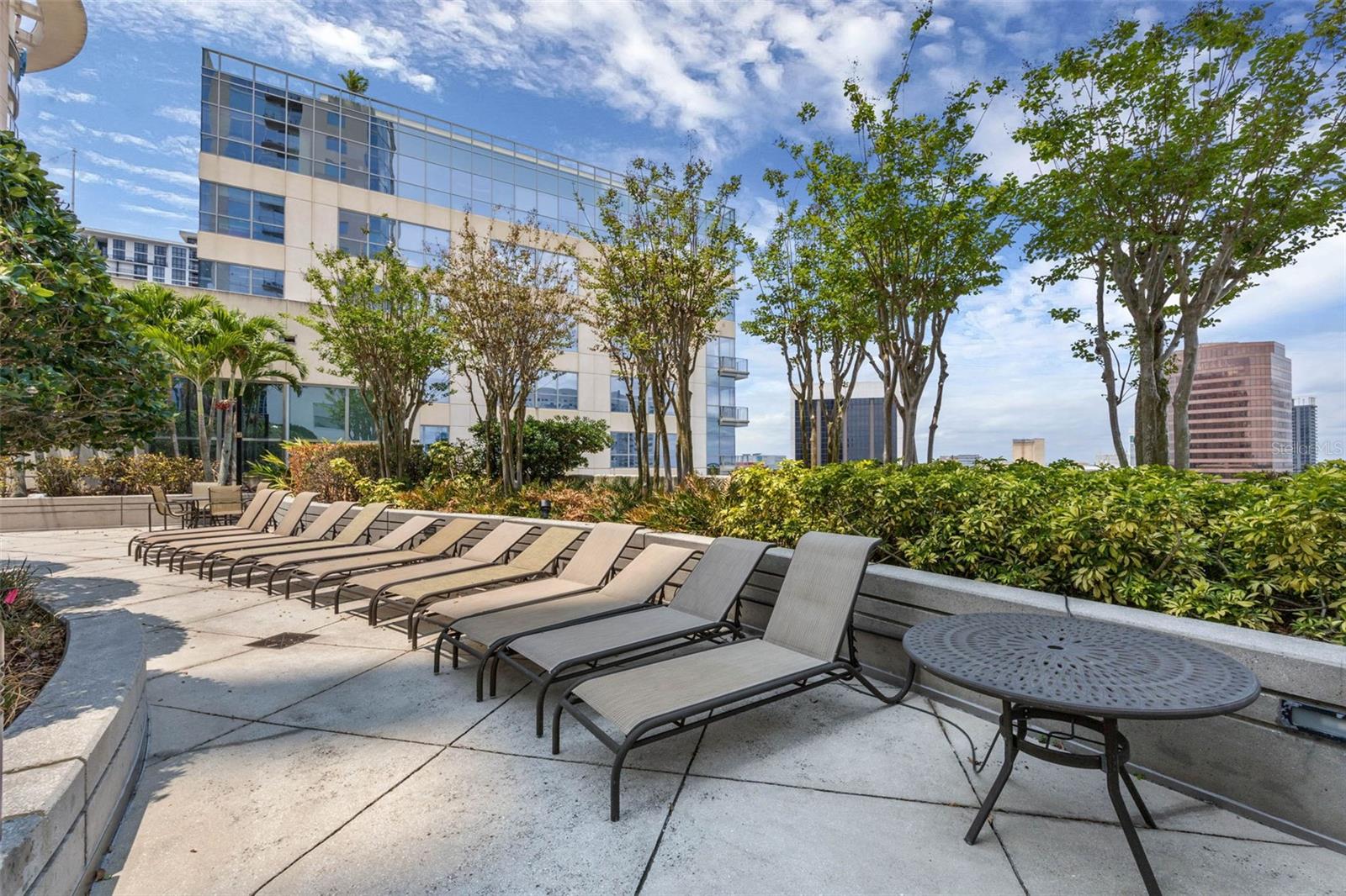 SOLAIRE/PLAZA CONDO - Residential