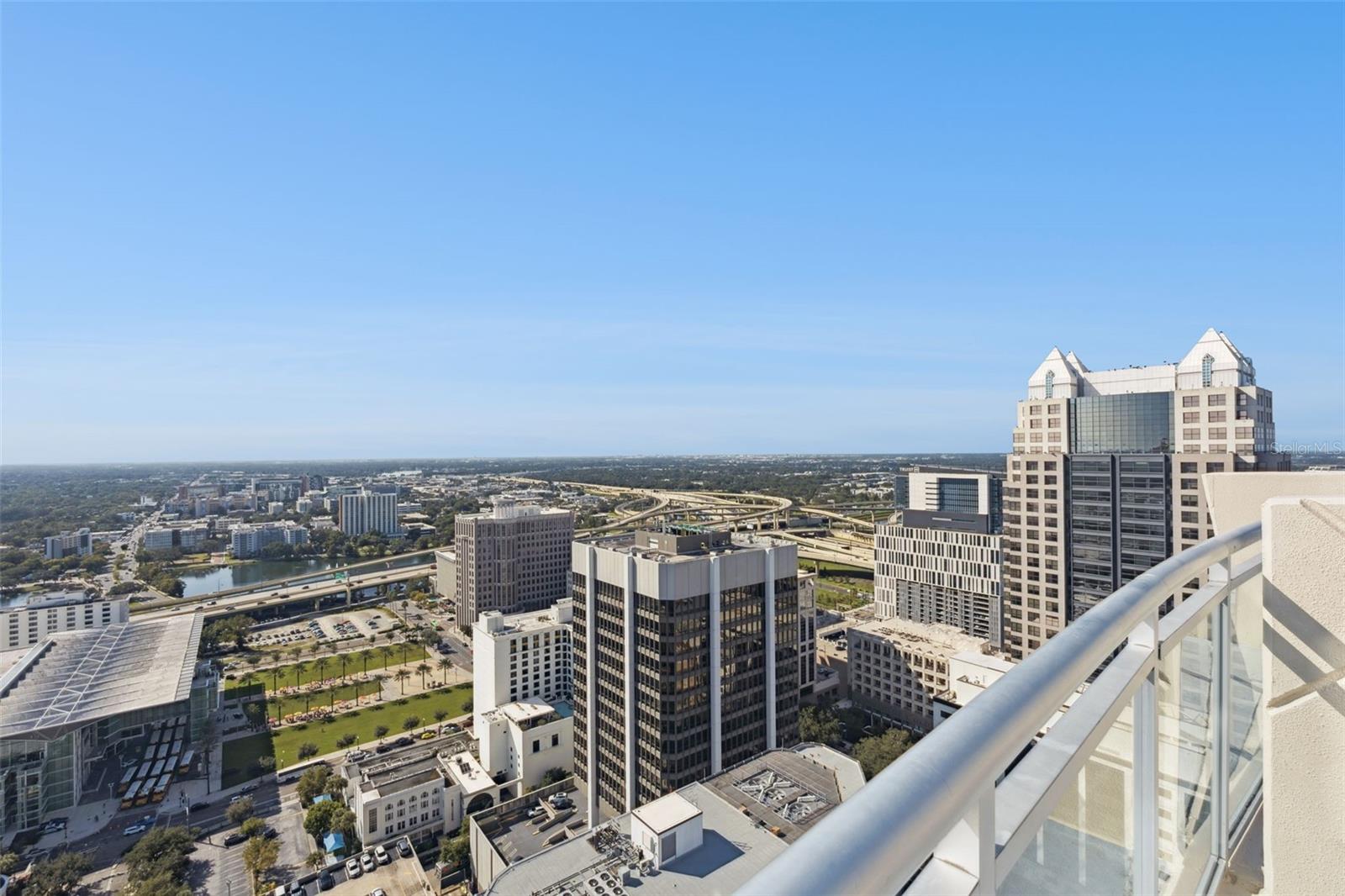 SOLAIRE/PLAZA CONDO - Residential