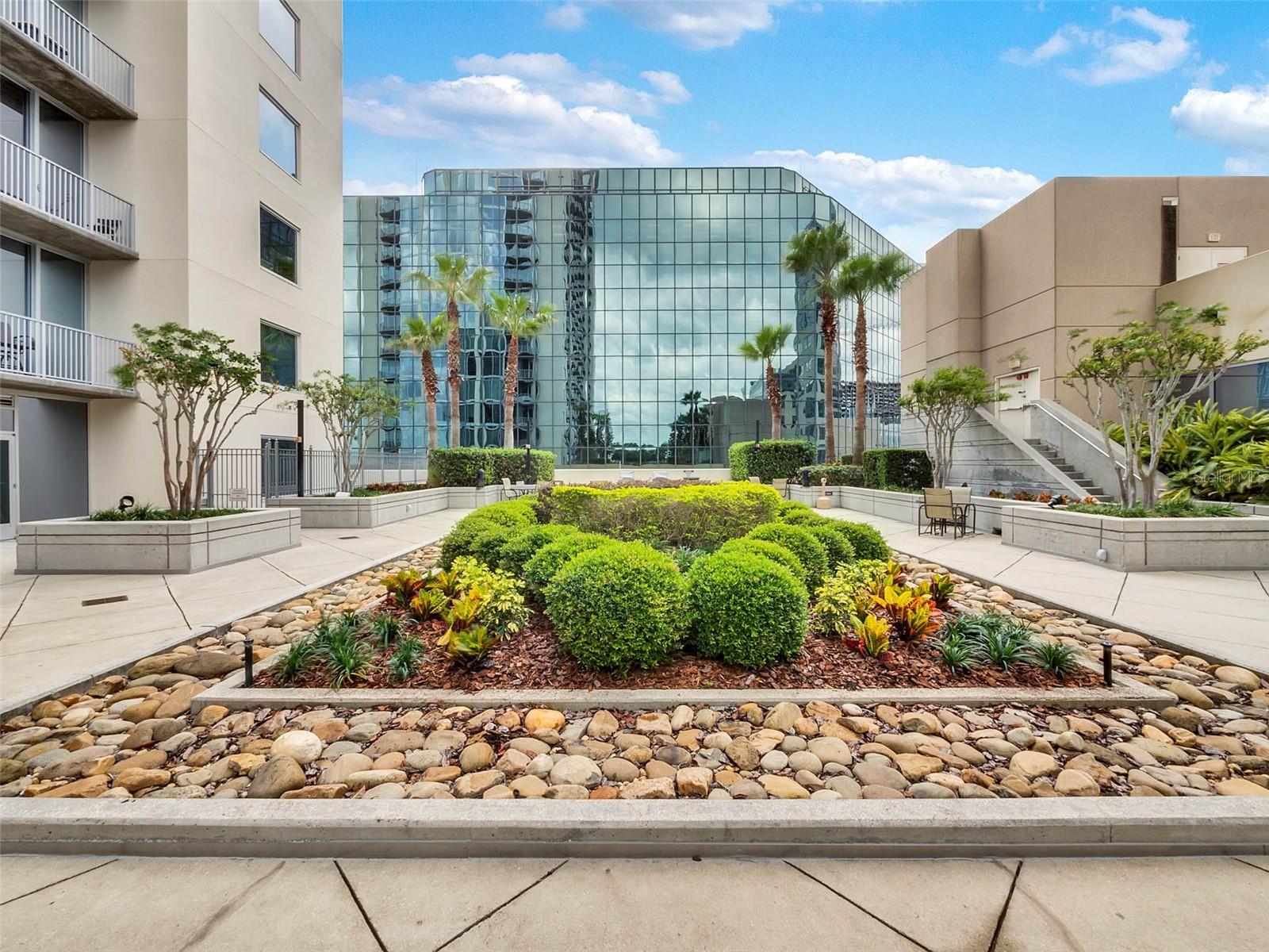 SOLAIRE/PLAZA CONDO - Residential