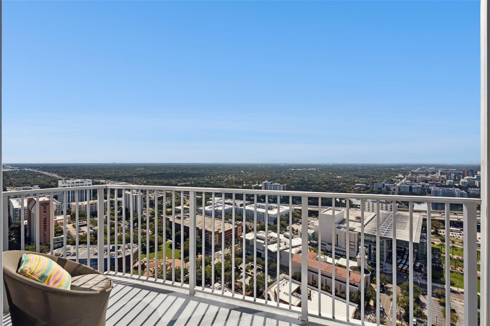 SOLAIRE/PLAZA CONDO - Residential