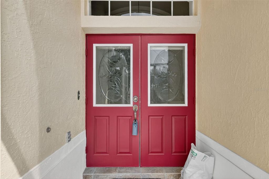 Photo of 5135 Aurora Drive, Leesburg, FL 34748 (MLS # G5101769)