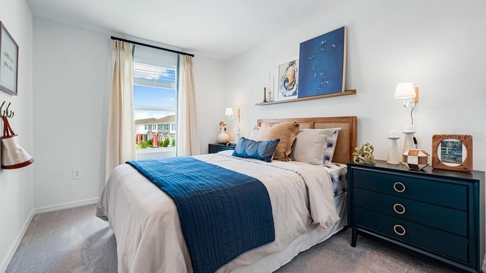 THE TOWNS AT FIRETHORN - Residential