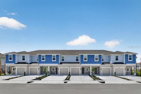 Photo of 13223 Stable Place, Parrish, FL 34219 (MLS # TB8500115)