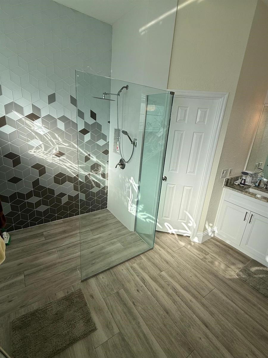 HUNTERS CREEK TR 130 PH 02 - Residential