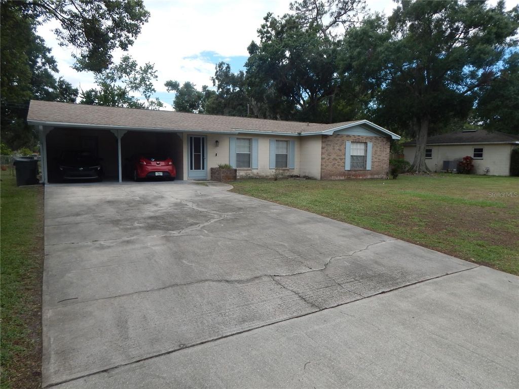 Photo of 3509 Lisa Lane, Lakeland, FL 33801 (MLS # A4652880)
