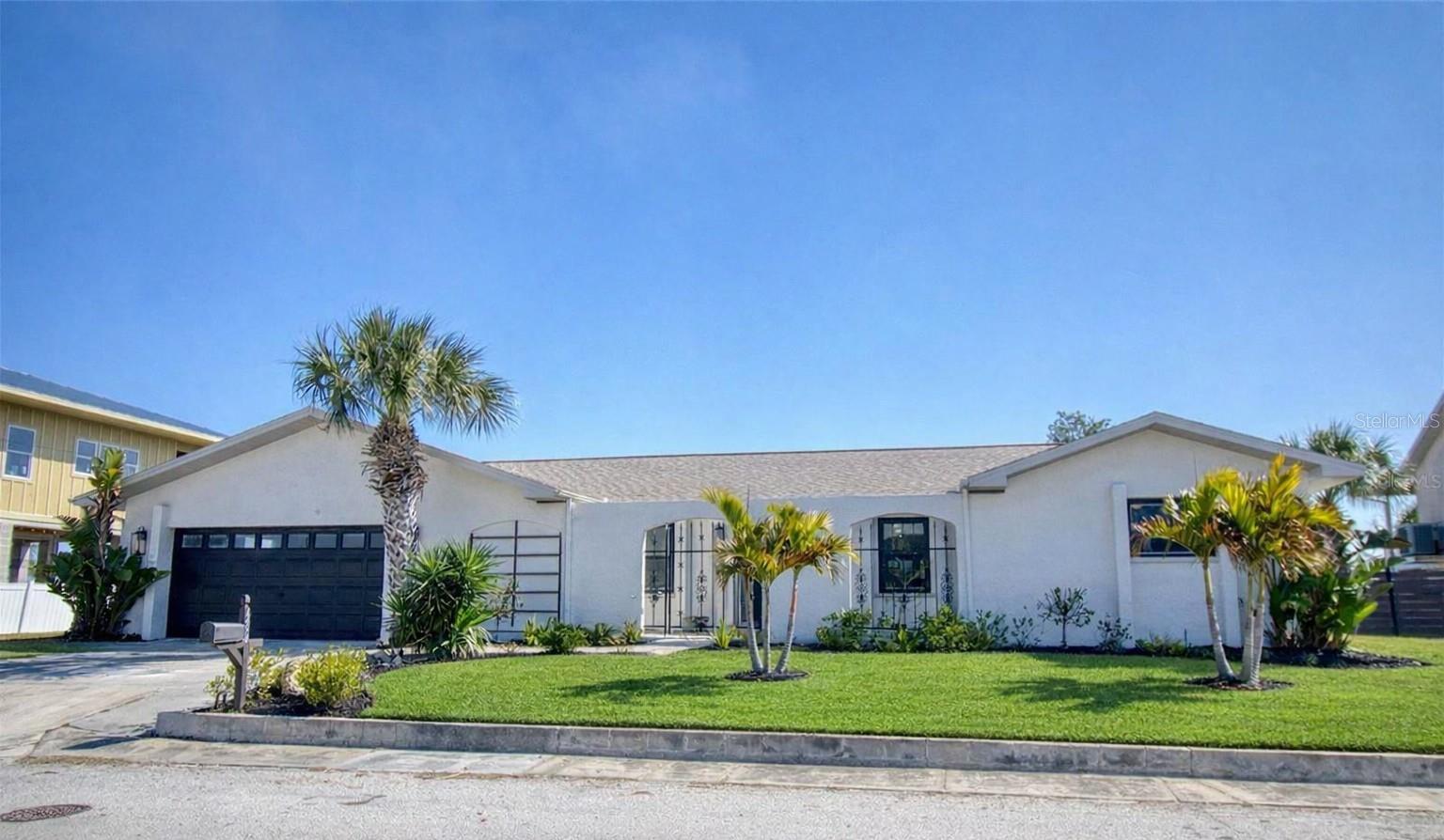 HUDSON BEACH ESTATES - Residential