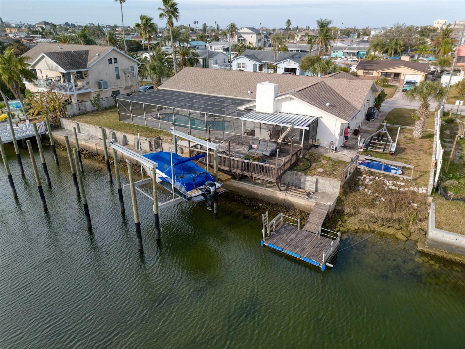 HUDSON BEACH ESTATES - Residential