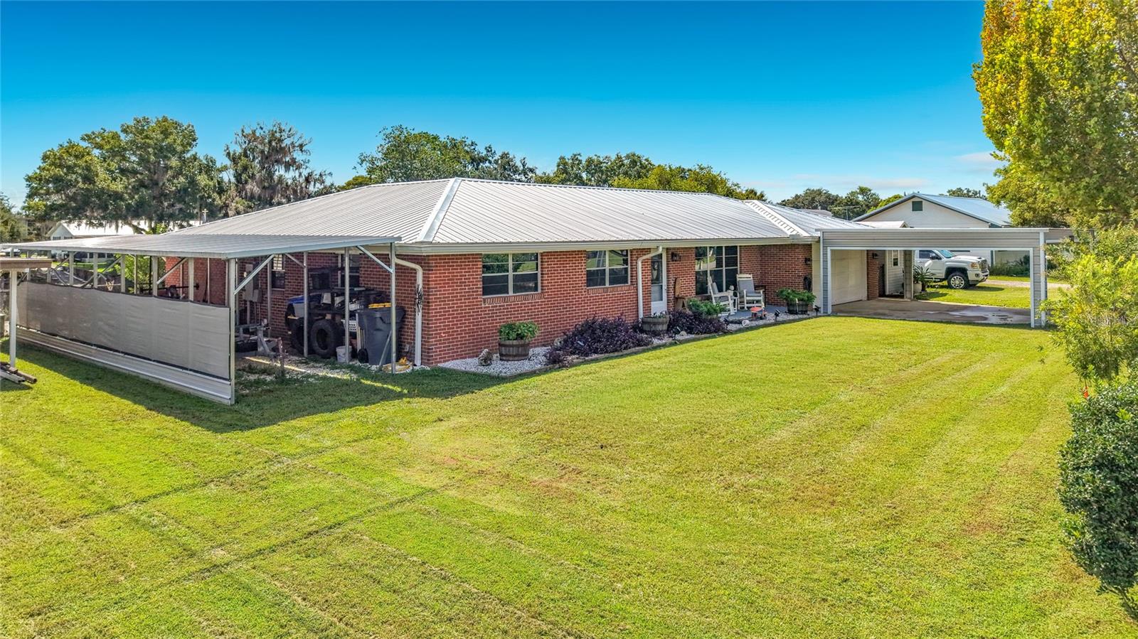 116 BREAM STREET
