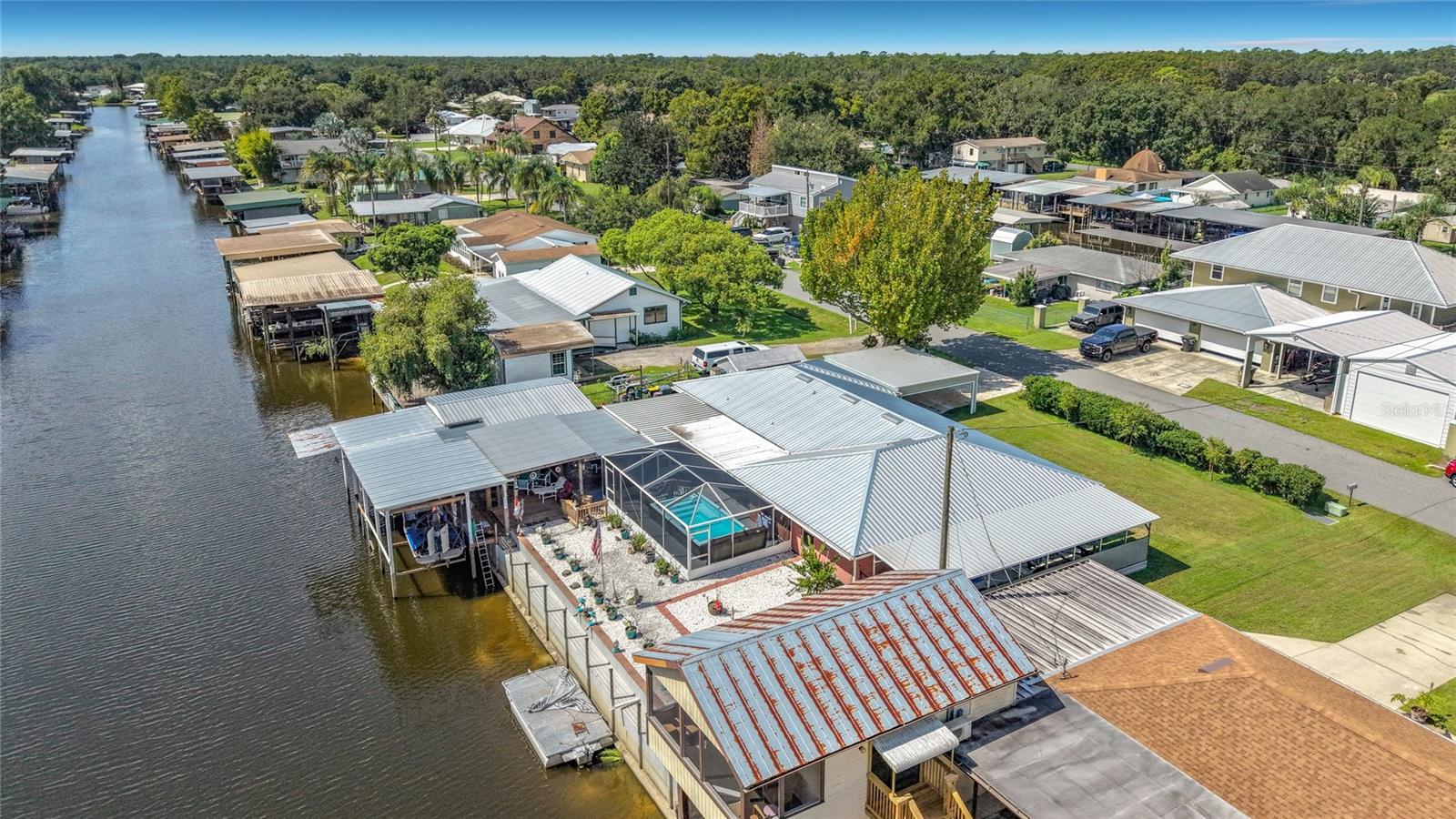 116 BREAM STREET