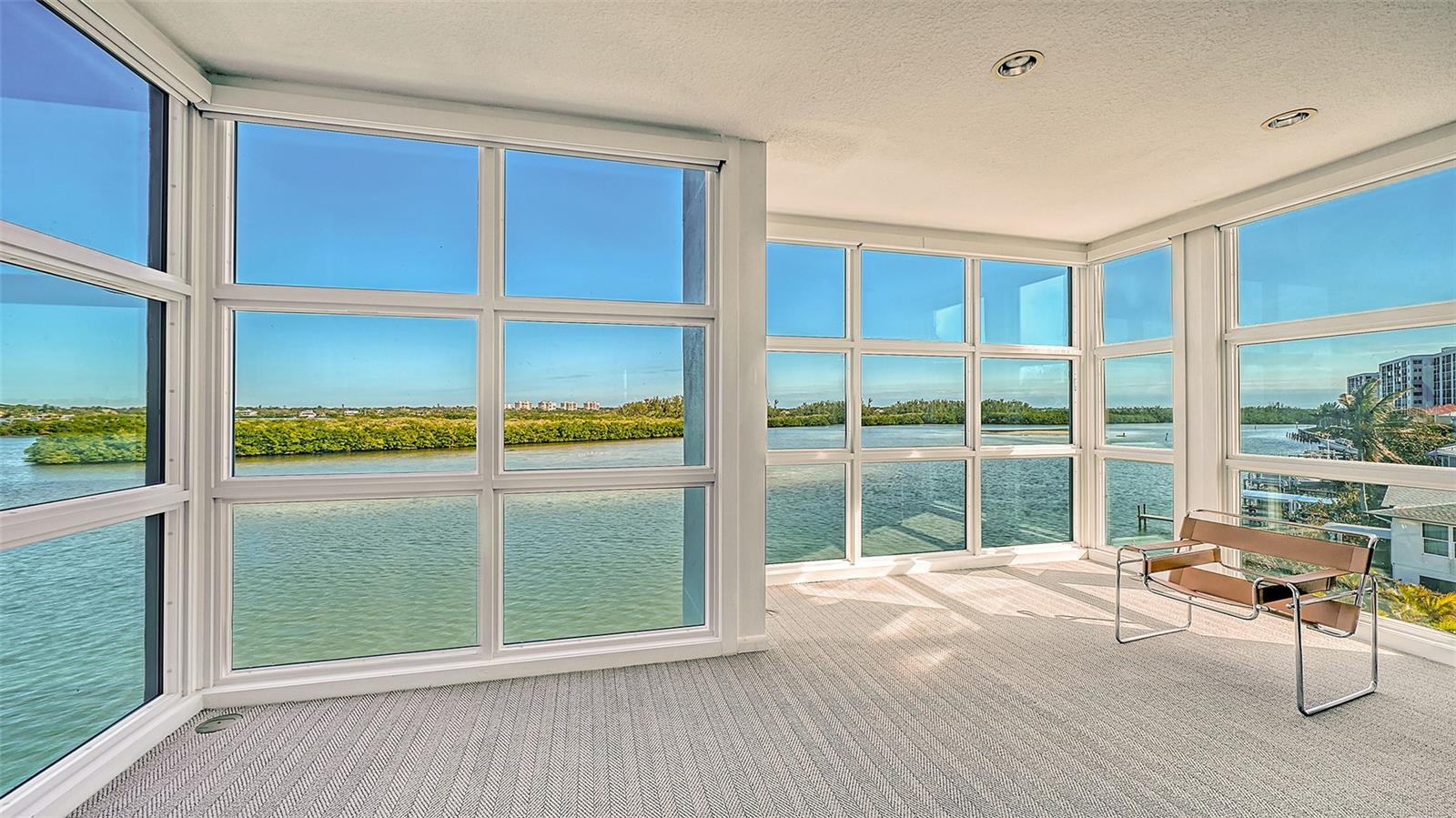 STEVENS - Residential