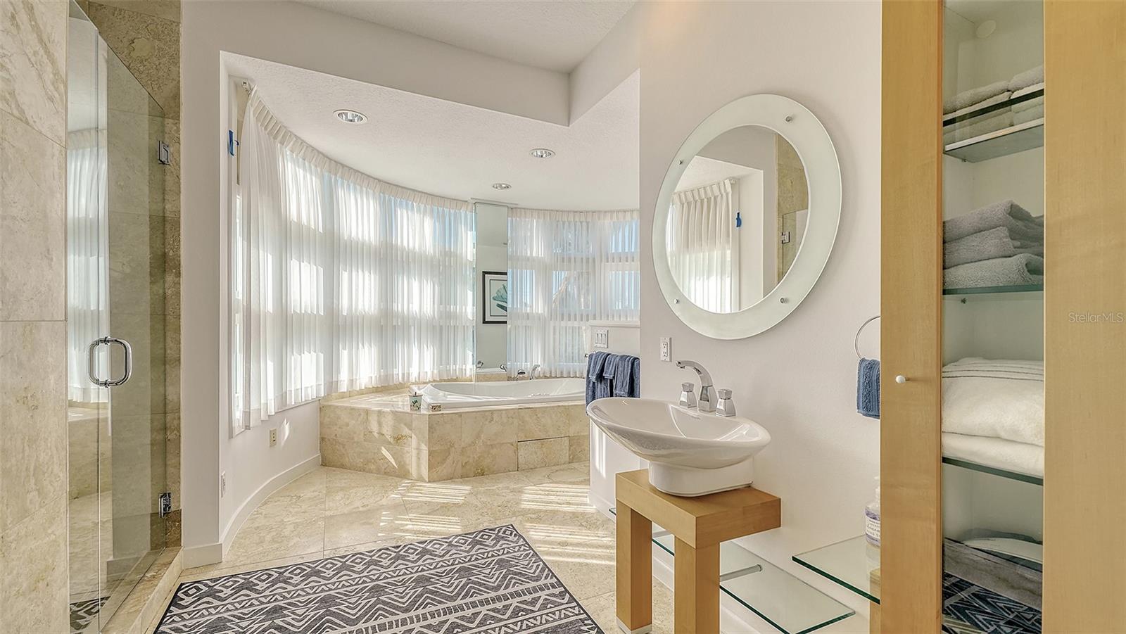 STEVENS - Residential