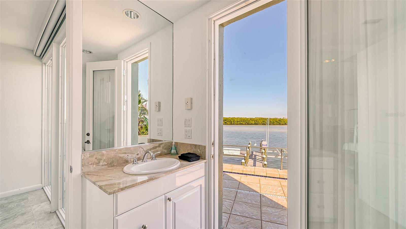 STEVENS - Residential