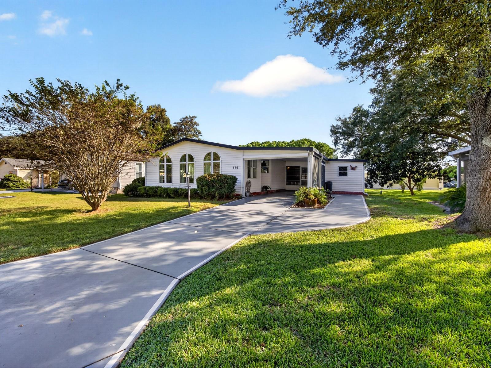 660 RAINBOW BOULEVARD