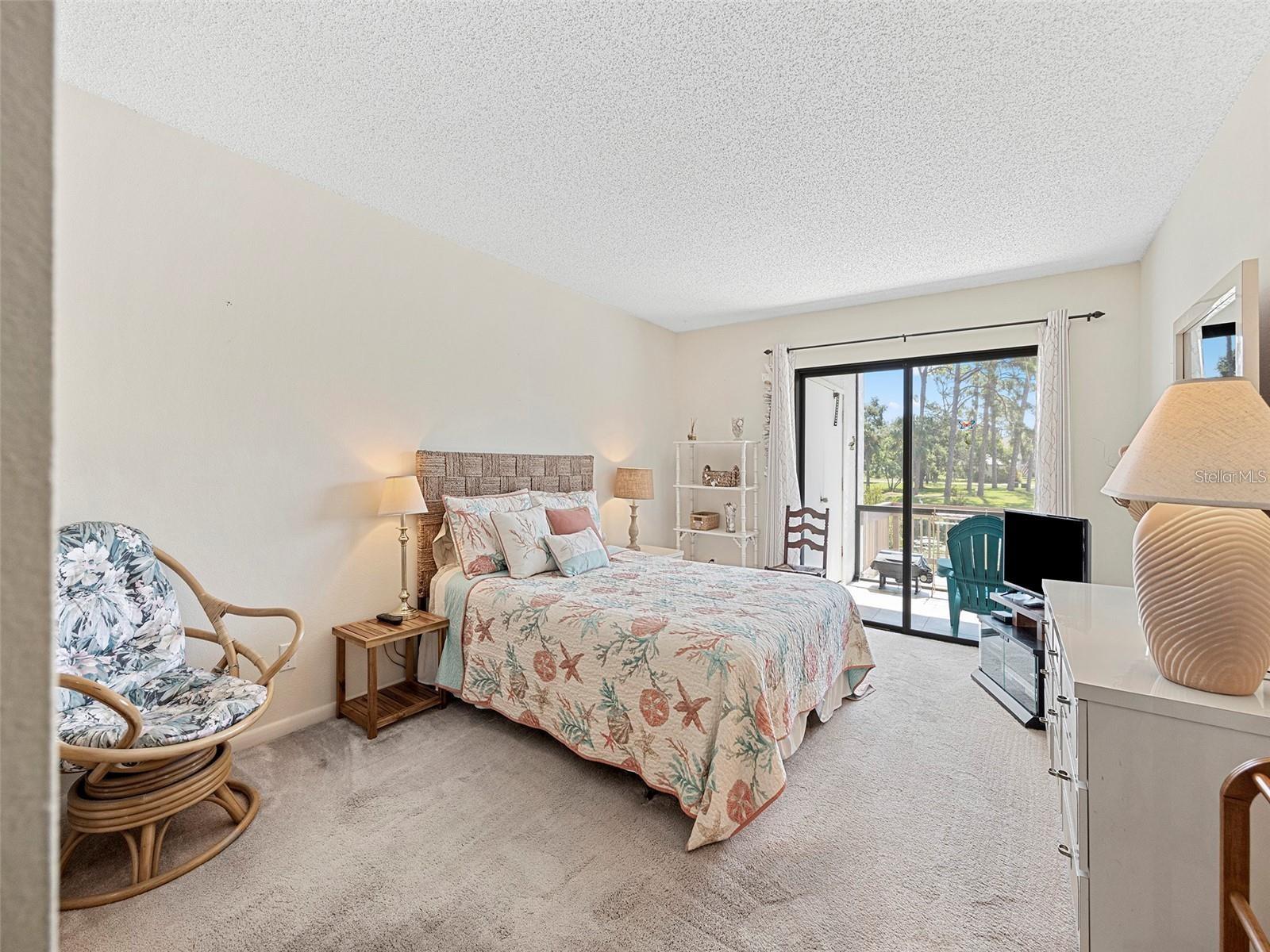 BIRD BAY II - Residential