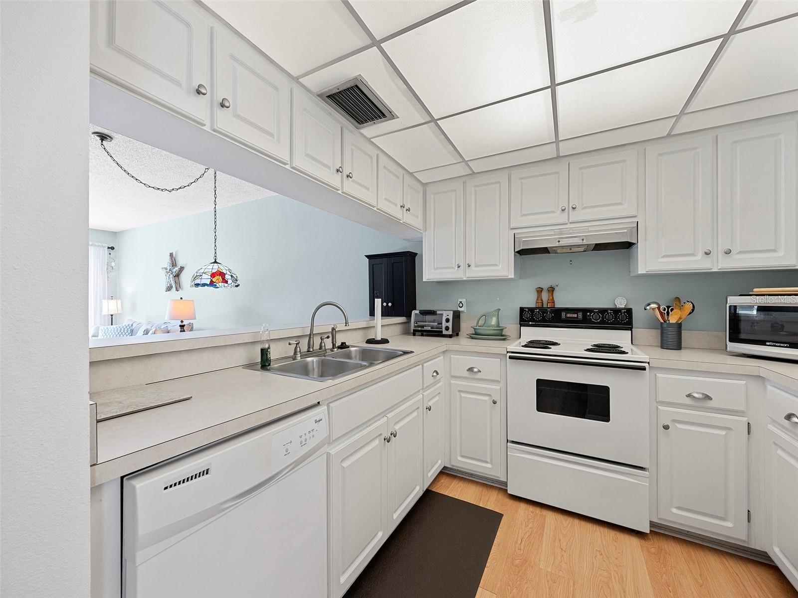 1144 BIRD BAY WAY 102