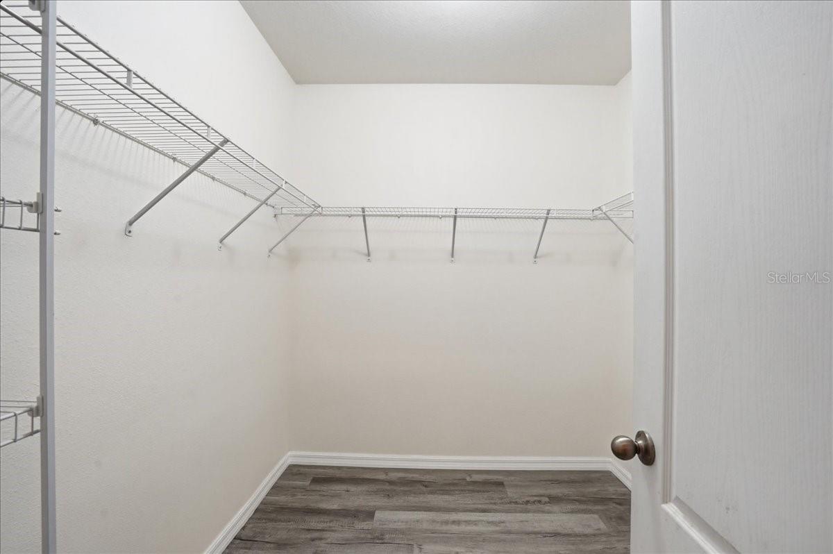 DEL TIERRA PH I - Residential