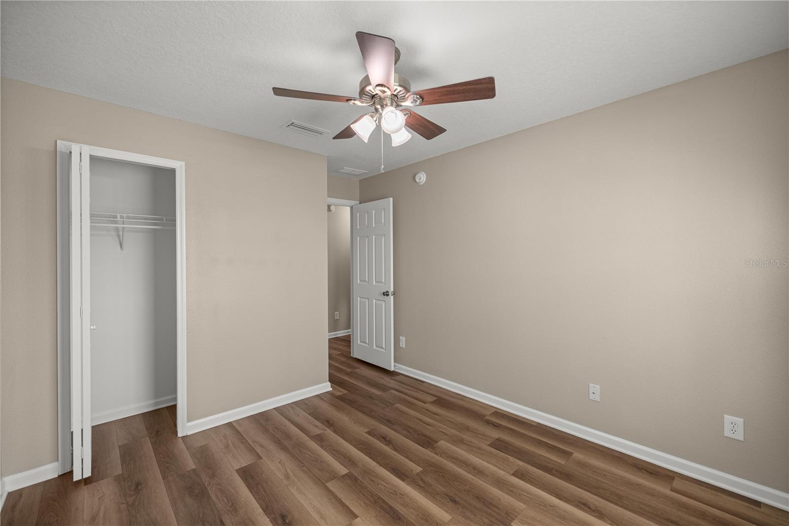 MARION OAKS UN 10 - Residential