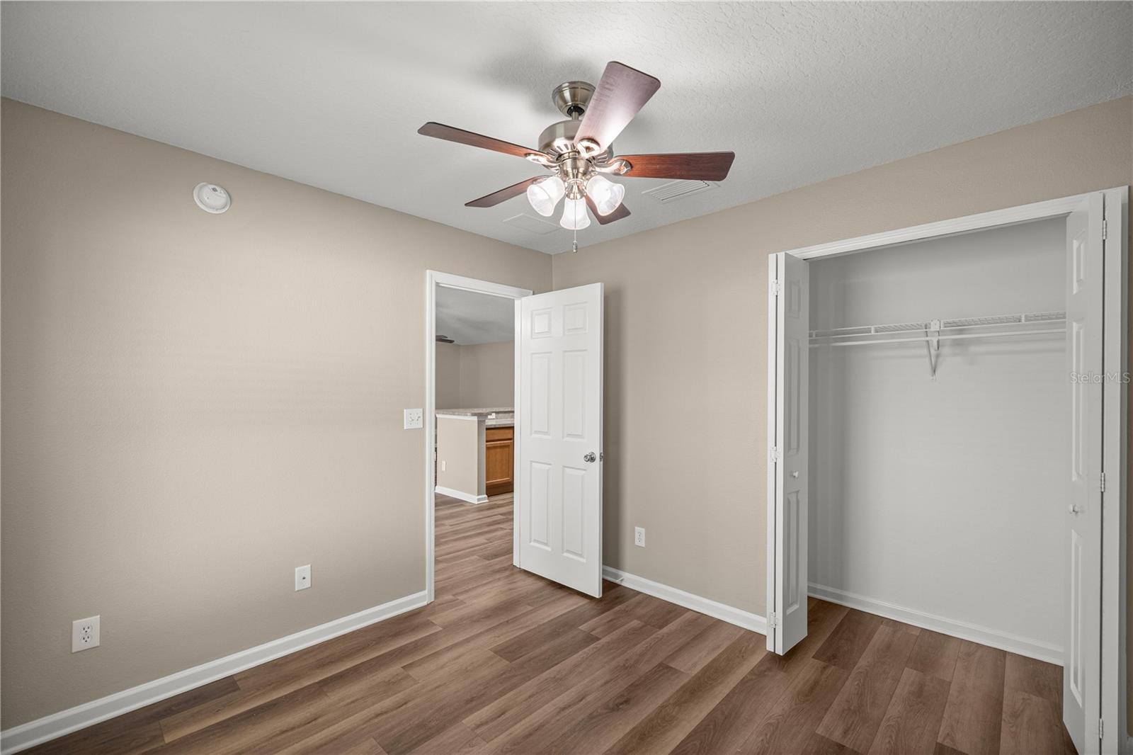 MARION OAKS UN 10 - Residential