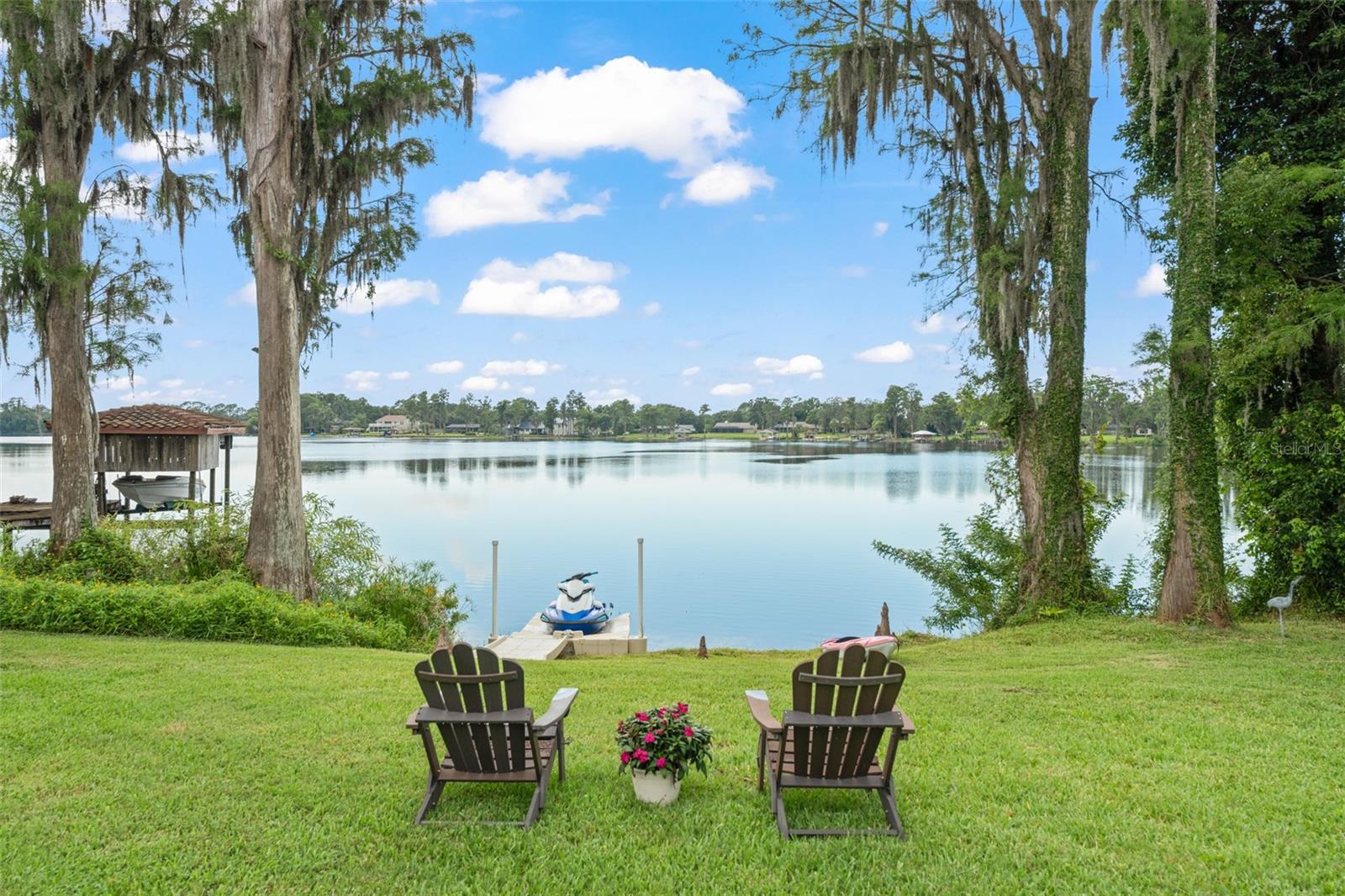 15007 LAUREL COVE CIRCLE