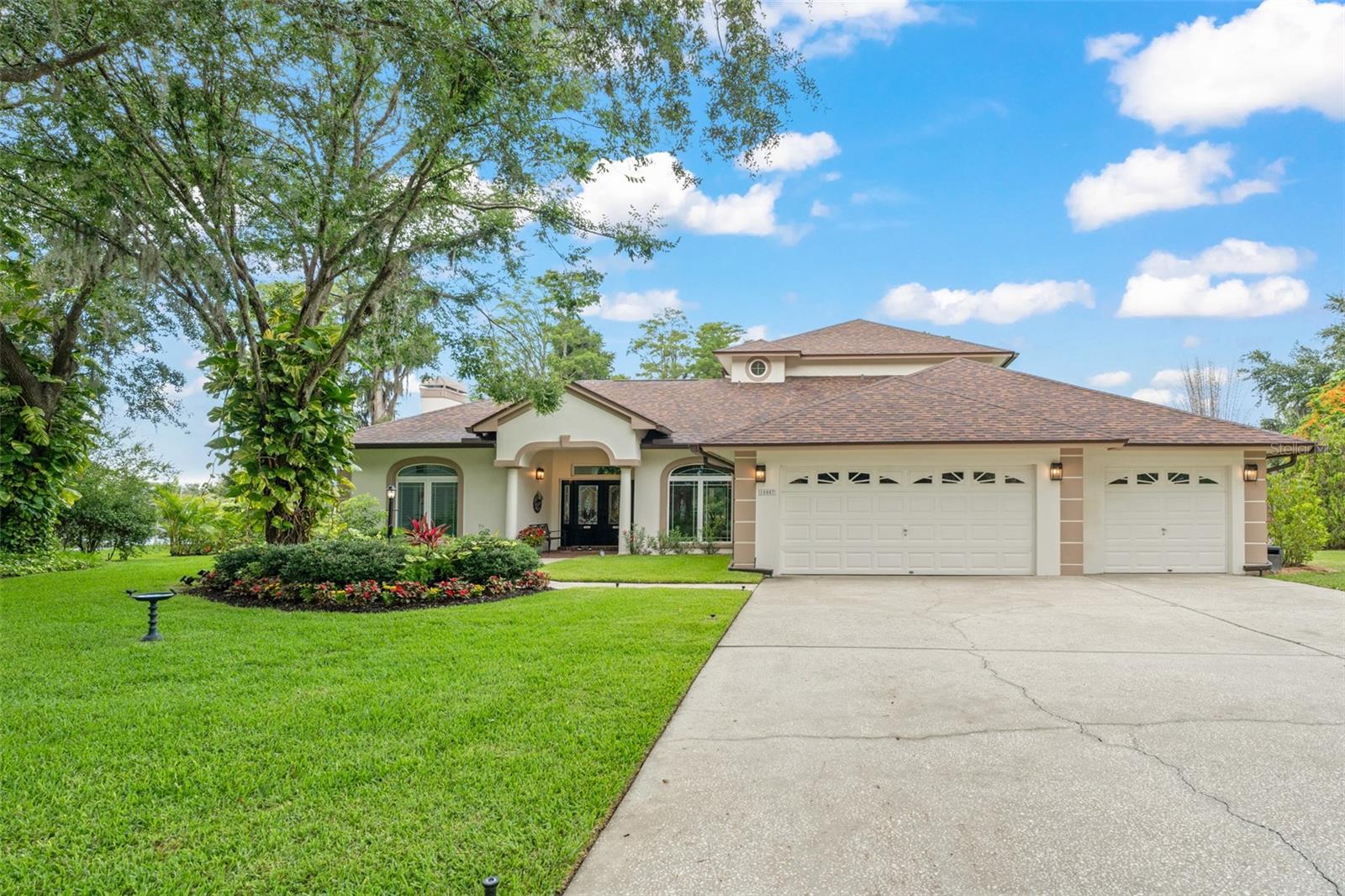 15007 LAUREL COVE CIRCLE