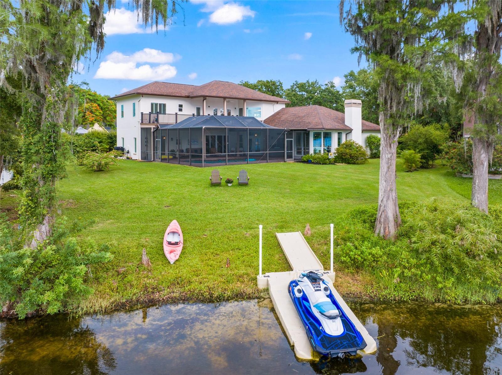 15007 LAUREL COVE CIRCLE