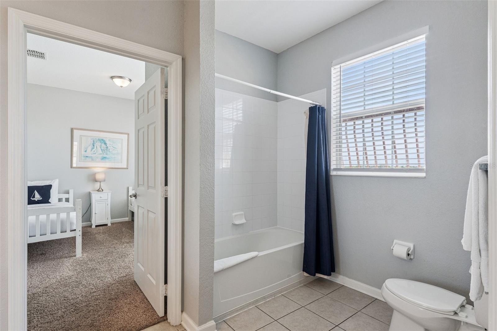 VISTA CAY - Residential