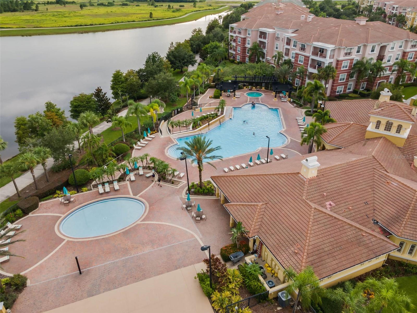 VISTA CAY - Residential