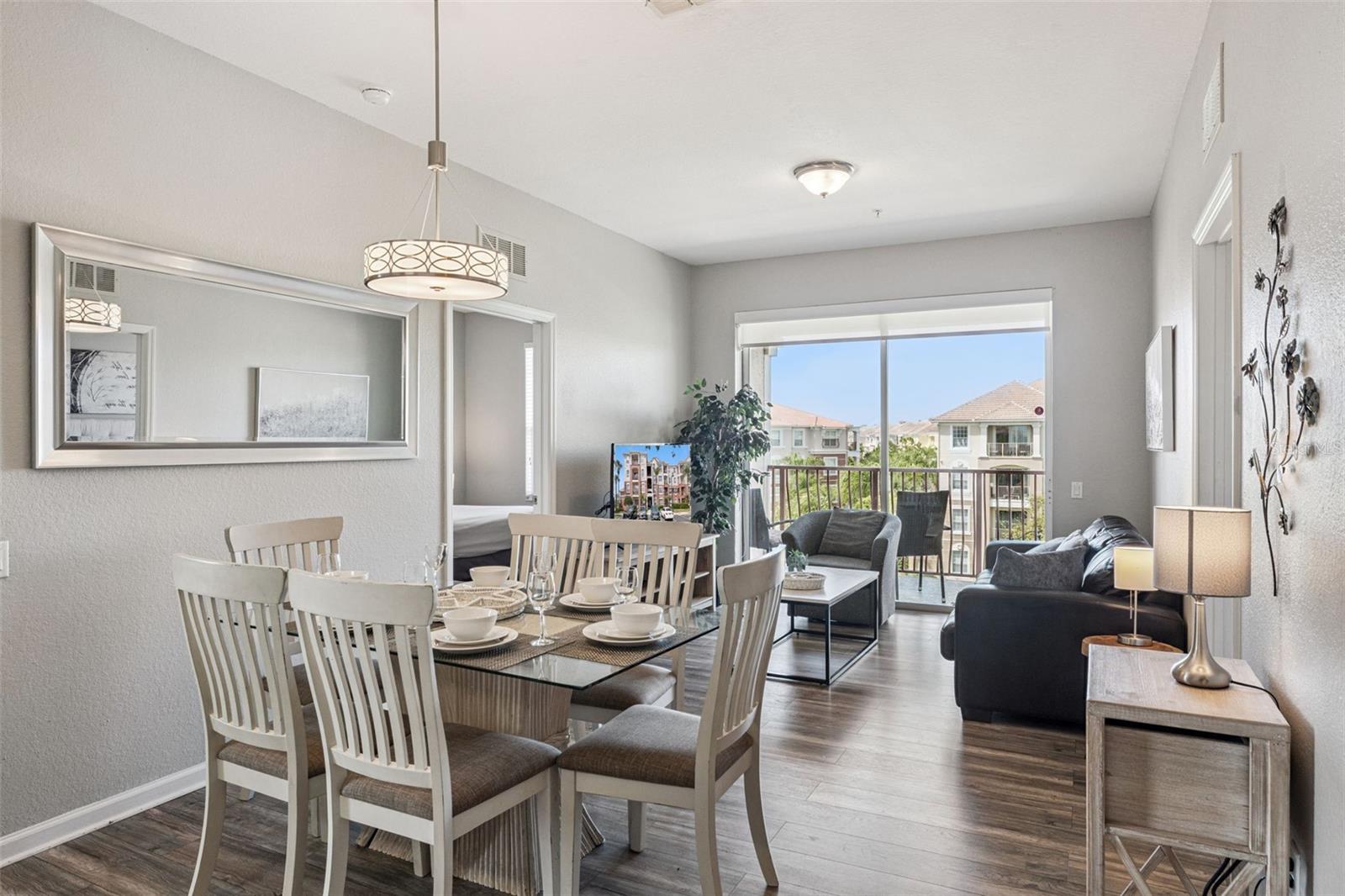 VISTA CAY - Residential