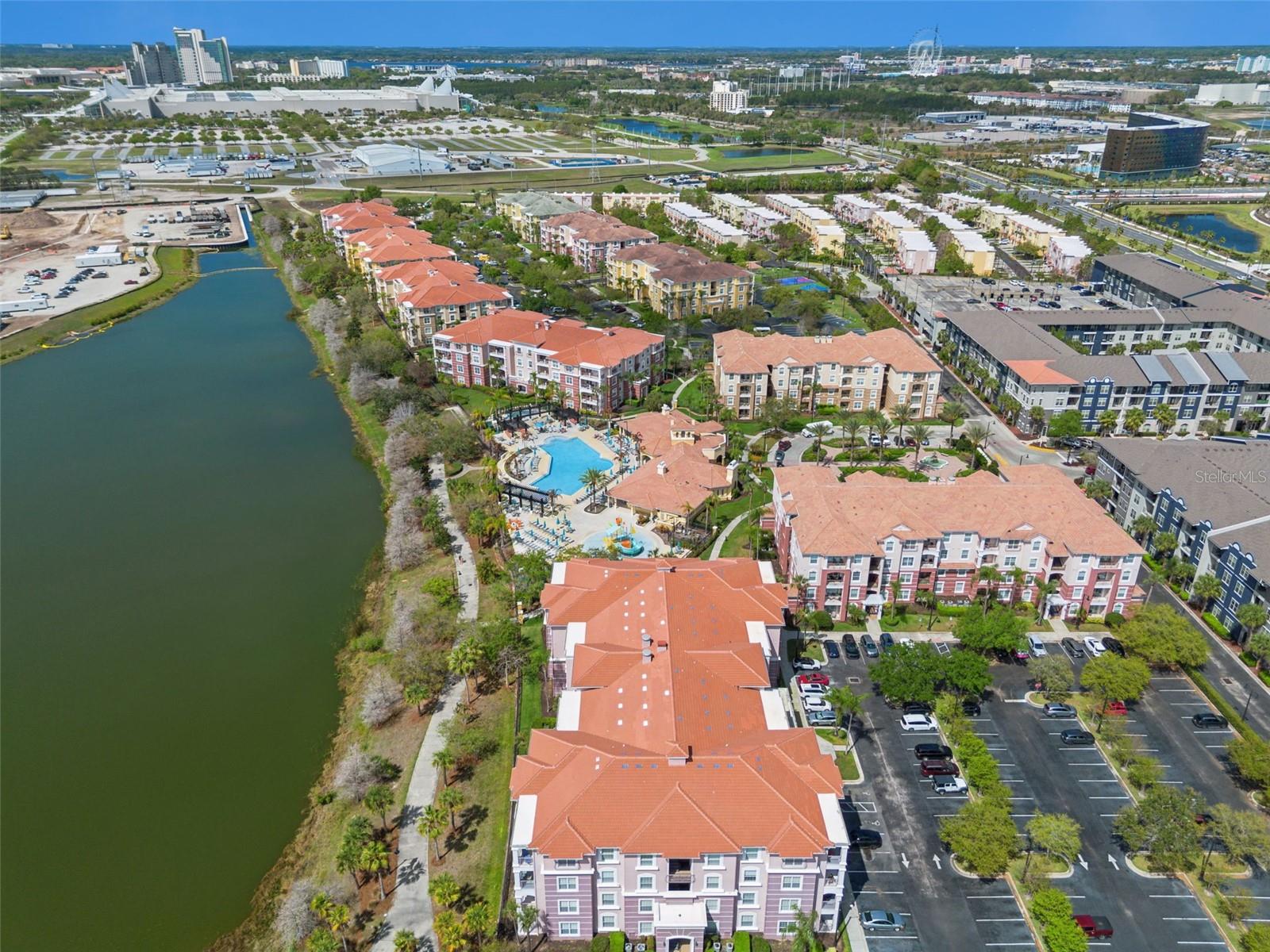 VISTA CAY - Residential