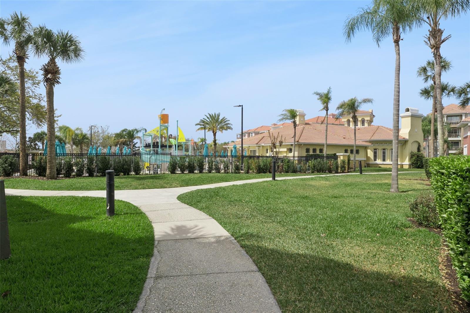 VISTA CAY - Residential