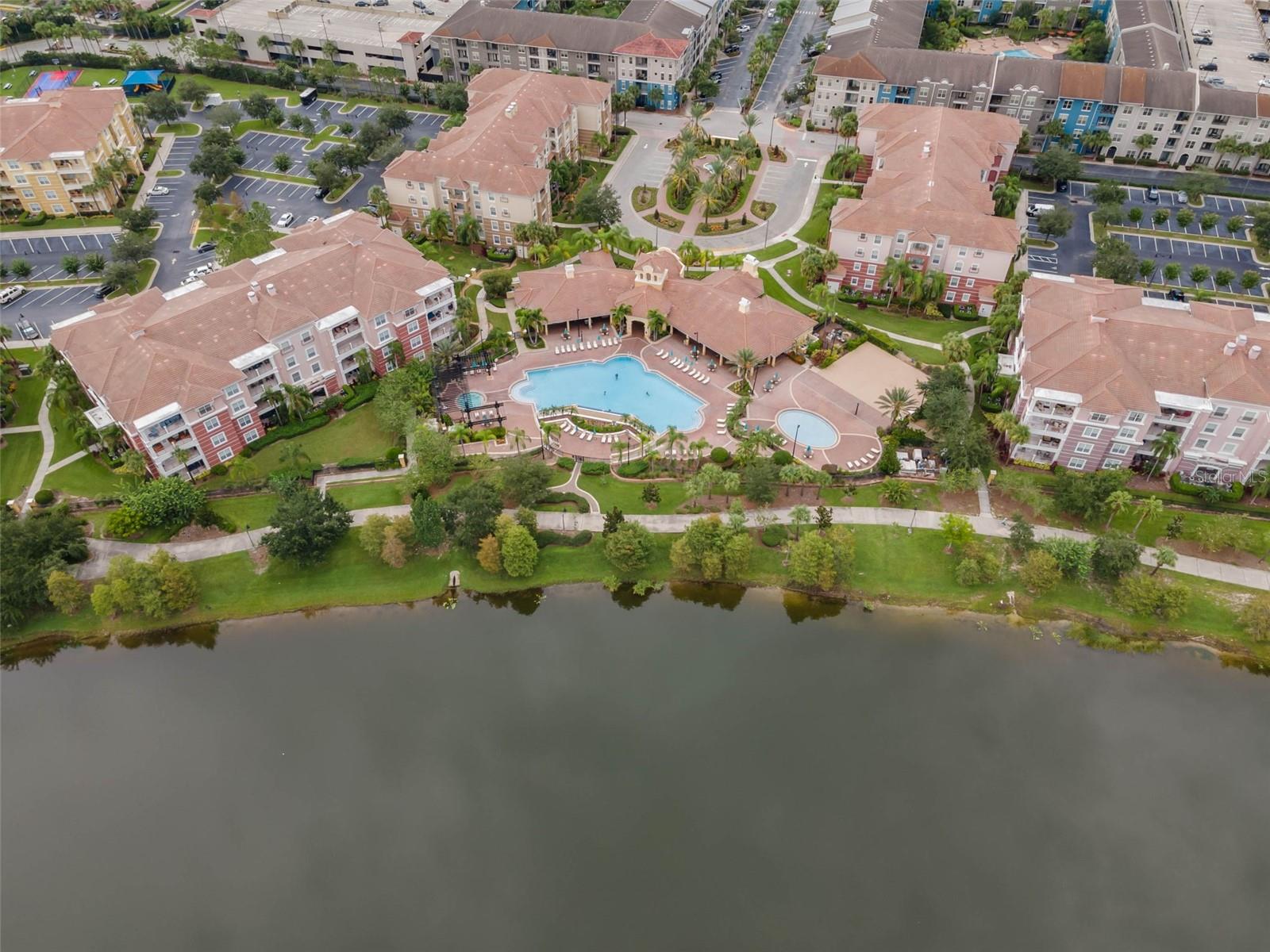 VISTA CAY - Residential