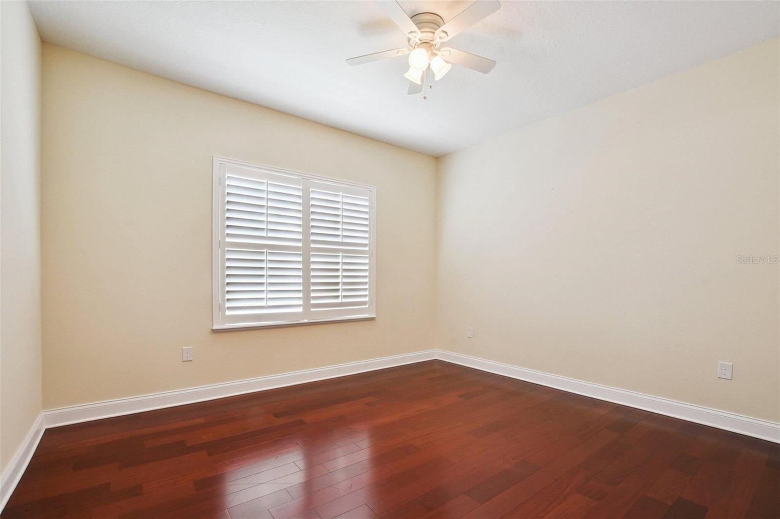 FONTANA ESTATES - Residential