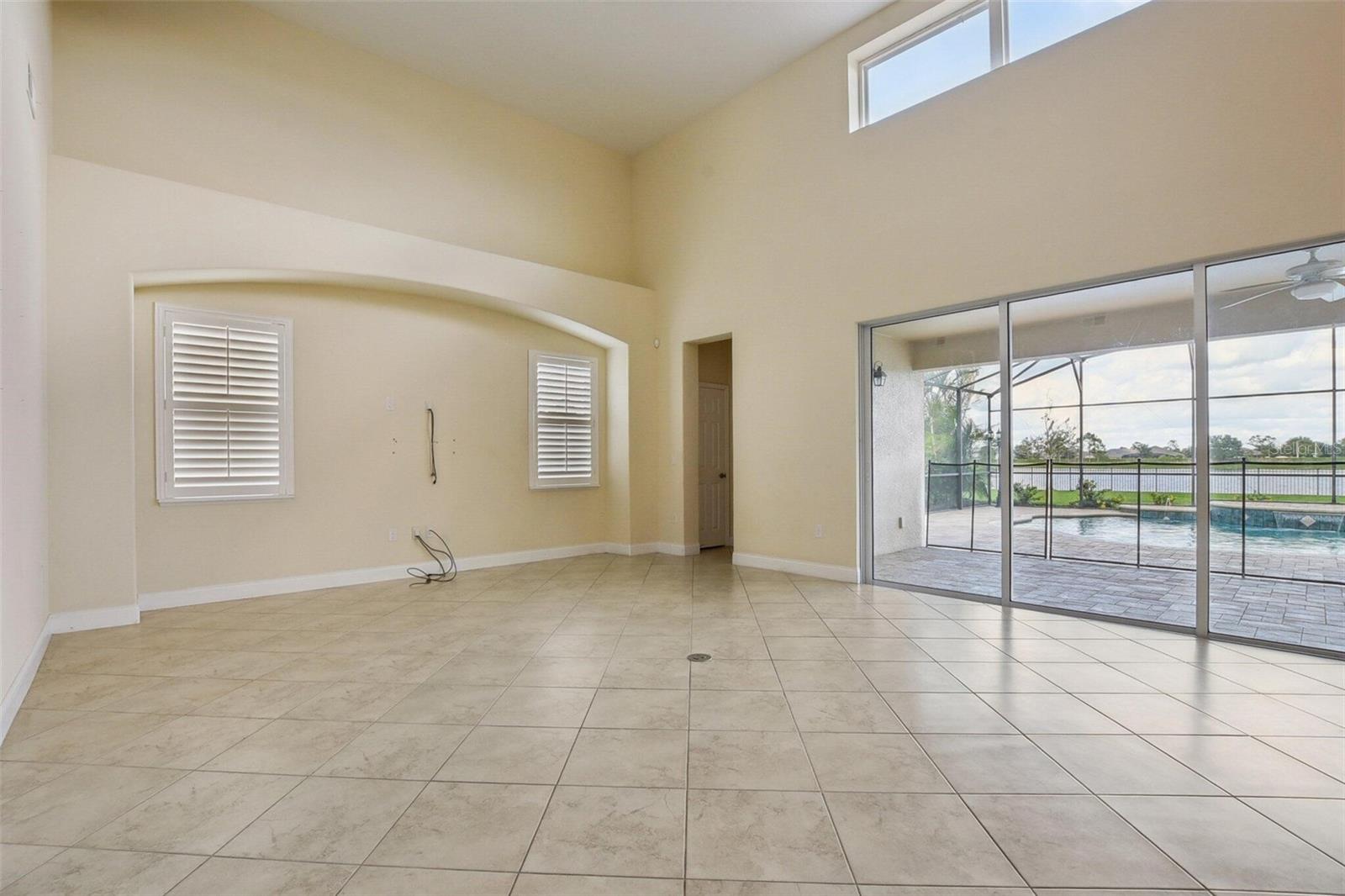 FONTANA ESTATES - Residential