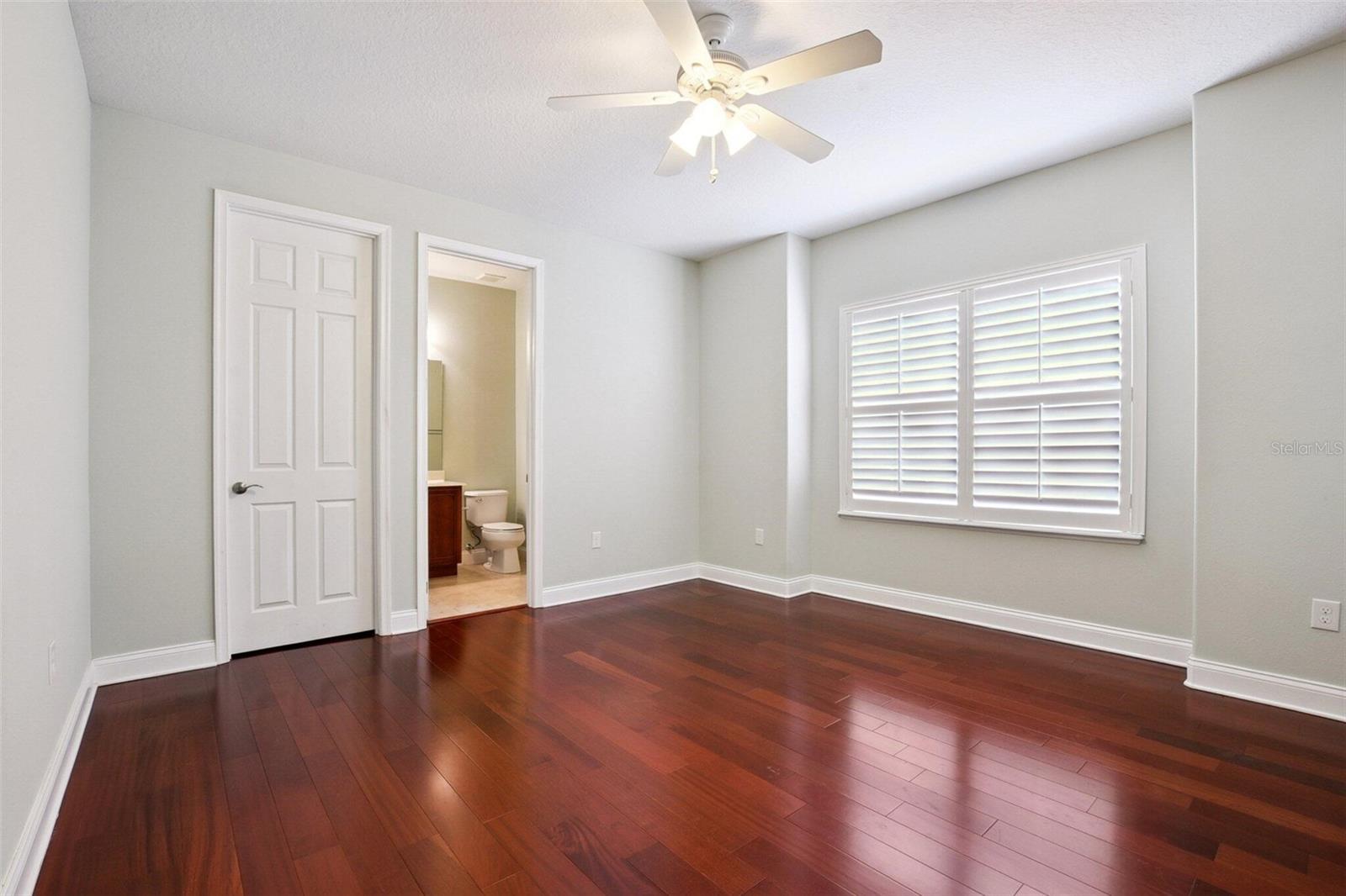 FONTANA ESTATES - Residential