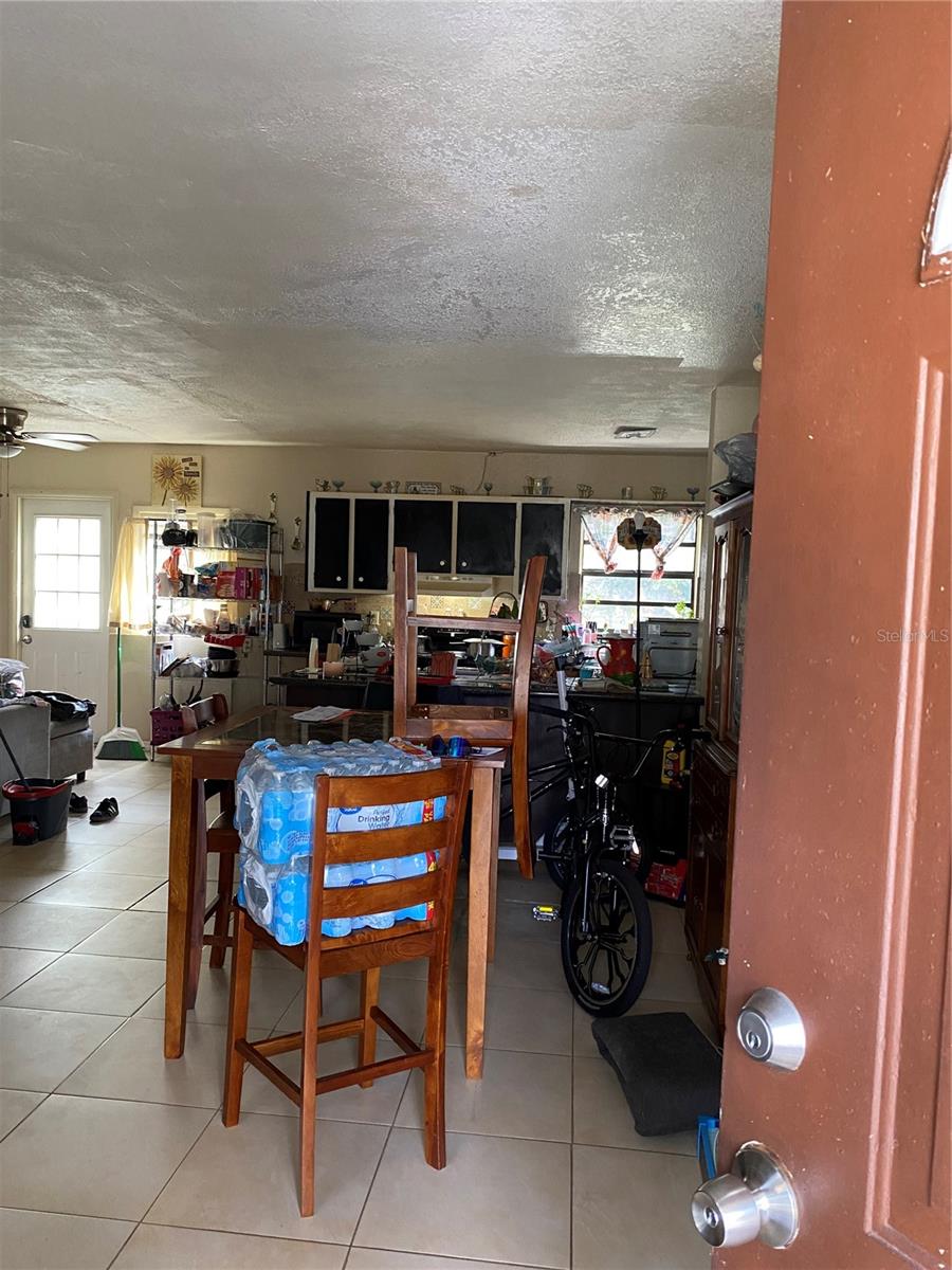 4207 MEADOWBROOK AVENUE