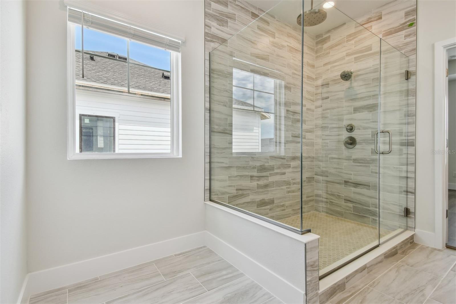 EMERALD LANDING AT WATERSIDE - Residential