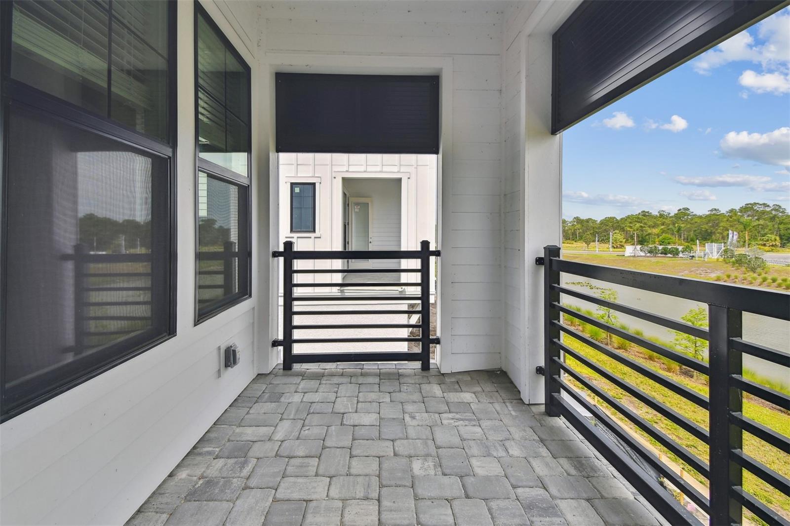 EMERALD LANDING AT WATERSIDE - Residential