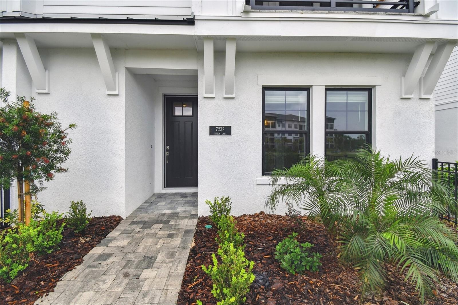 7232 SUTTON LANE